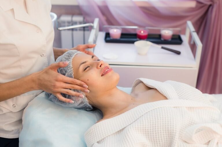 Best Aesthetic Center in Shastri Nagar: Transform Your Beauty with Expert Care