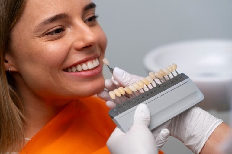 Best Teeth Whitening Center in Shastri Nagar: Your Path to a Brighter Smile